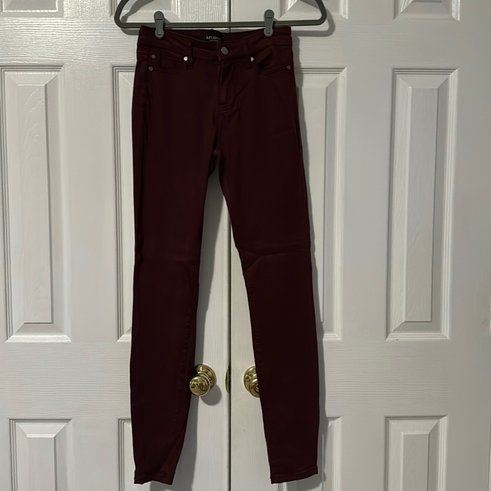Liverpool Los Angeles size 0 burgundy skinny jeans